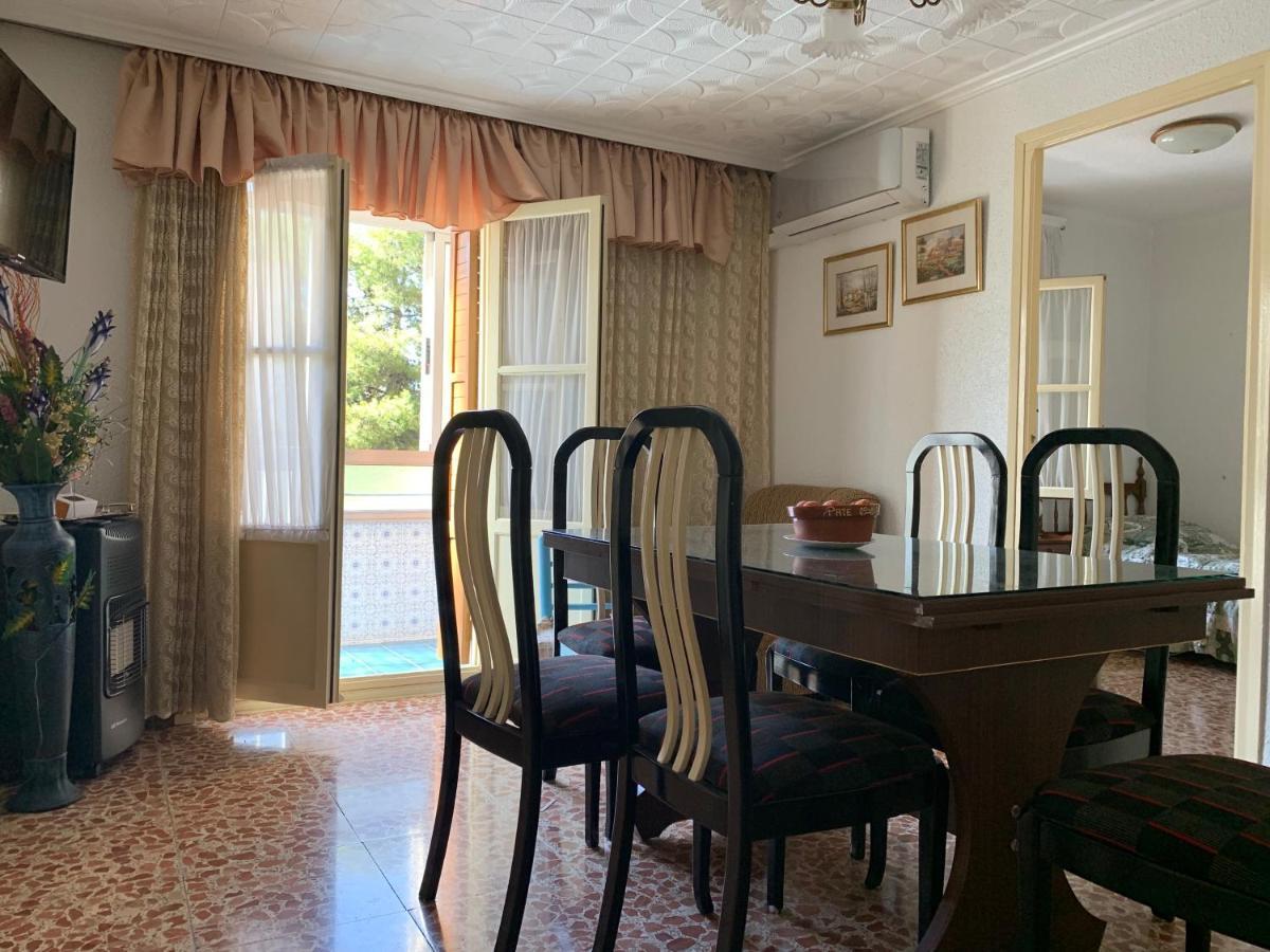 אליקאנטה Apartments Plaza De Las Escuelas מראה חיצוני תמונה
